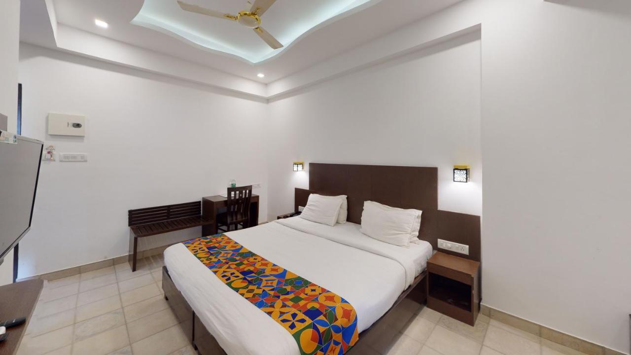De Alcazar Calangute Hotell Eksteriør bilde